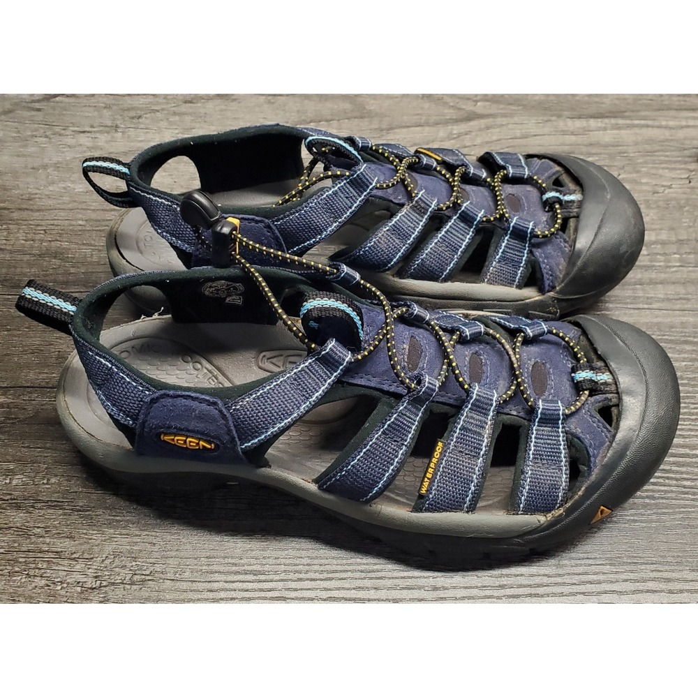 Keen Newport H2 Sandals Womens Size 8.5 Shoes Blue Hiking Waterproof Slingback